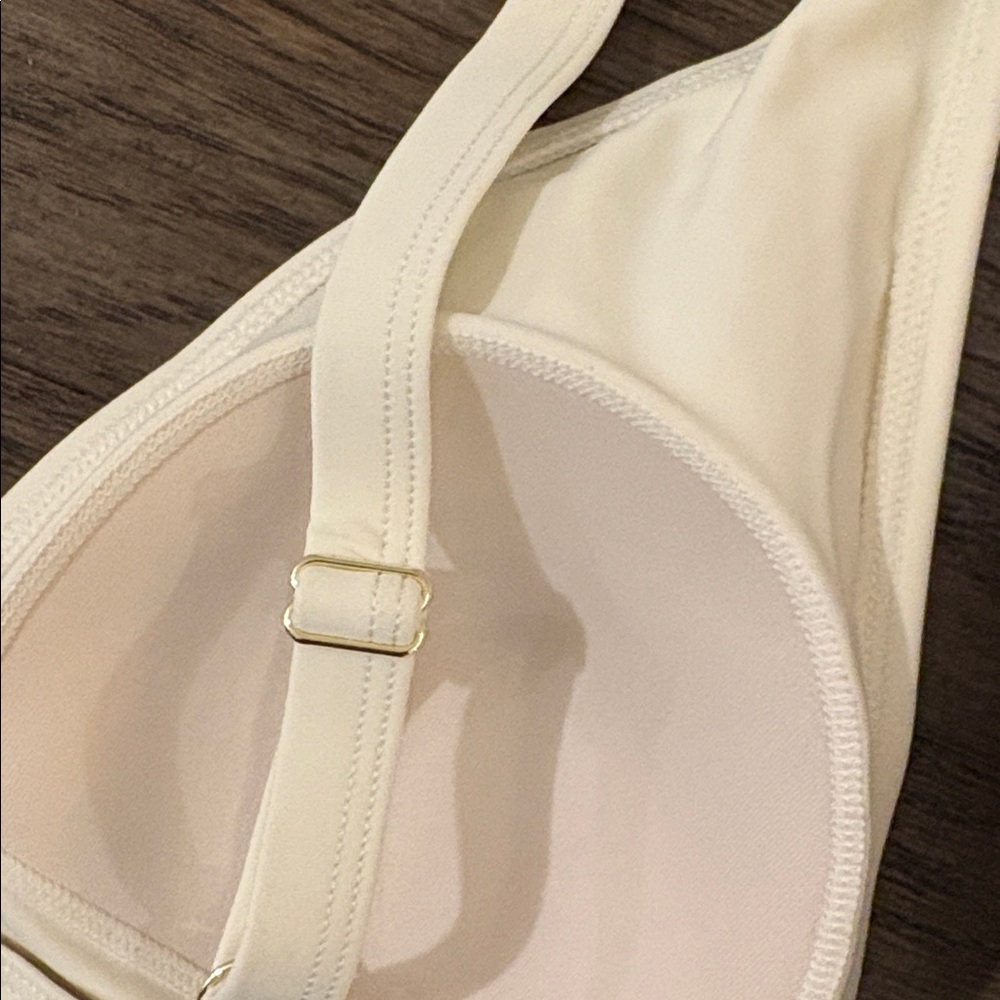 NWT [Summersalt] Plunge Bikini Swimsuit Top in White Sand Women’s Multiple Sizes - Picture 10 of 13
